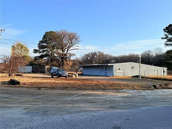 2 Acres of Improved Mixed-Use Land for Sale in Cartwright, Oklahoma