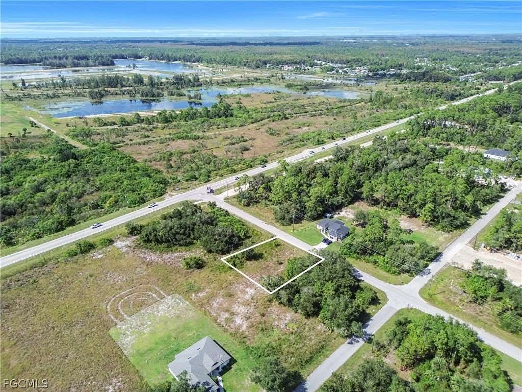 0.25 Acres of Land for Sale in Lehigh Acres, Florida