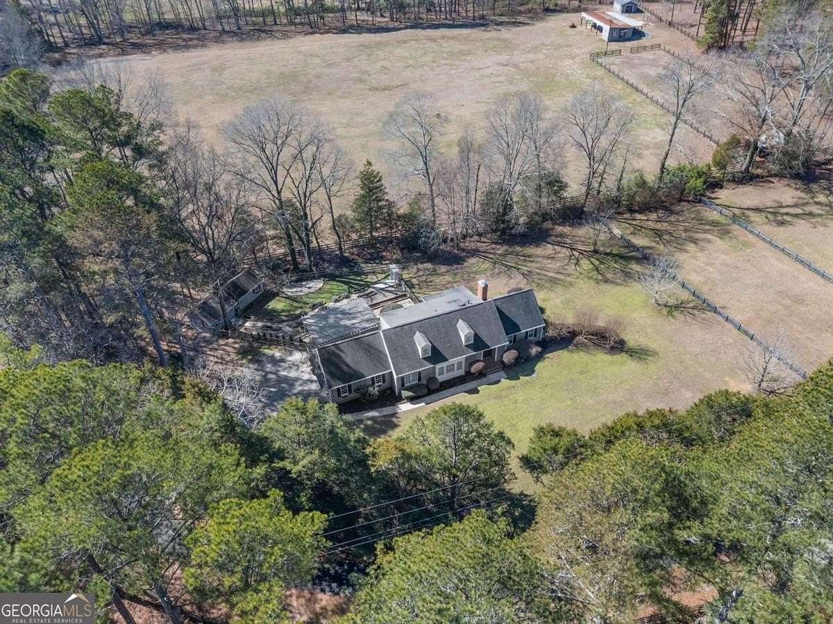 4 Acres of Land with Home for Sale in Rome, Georgia