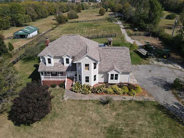 10 Acres of Land with Home for Sale in Versailles, Kentucky