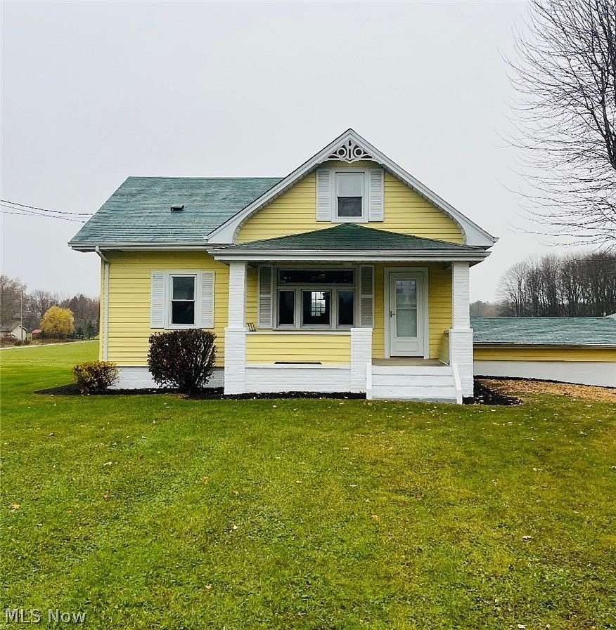 4.84 Acres of Residential Land with Home for Sale in Alliance, Ohio