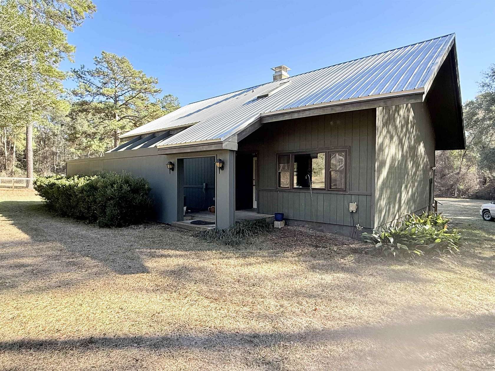 1.85 Acres of Residential Land with Home for Sale in Tallahassee, Florida