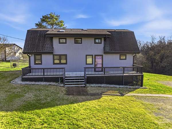 7.73 Acres of Residential Land with Home for Sale in Goodlettsville, Tennessee