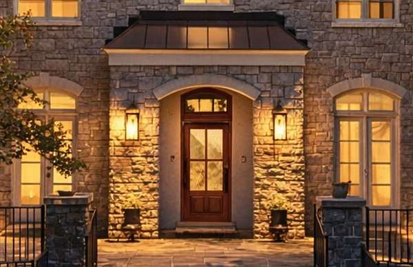 2 Acres of Residential Land with Home for Sale in Nashville, Tennessee