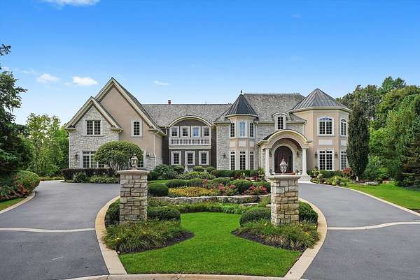 2 Acres of Residential Land with Home for Sale in Inverness, Illinois