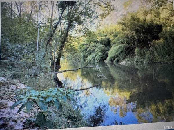 6 Acres of Land for Sale in Gretna, Virginia