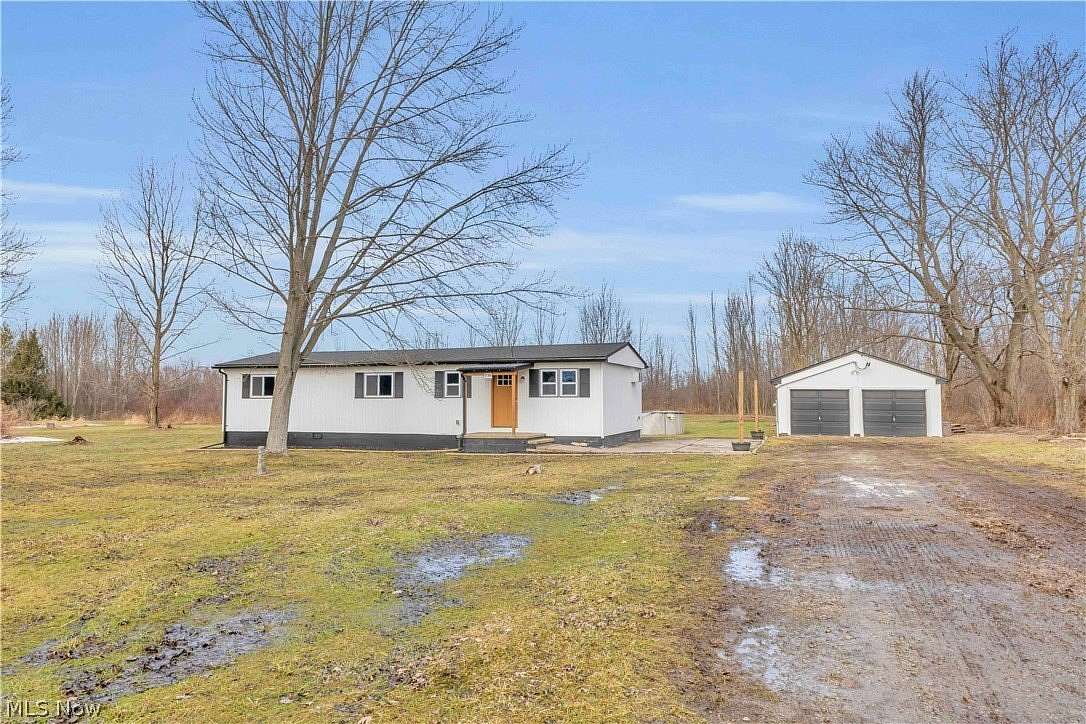 8.23 Acres of Residential Land with Home for Sale in Wellington, Ohio