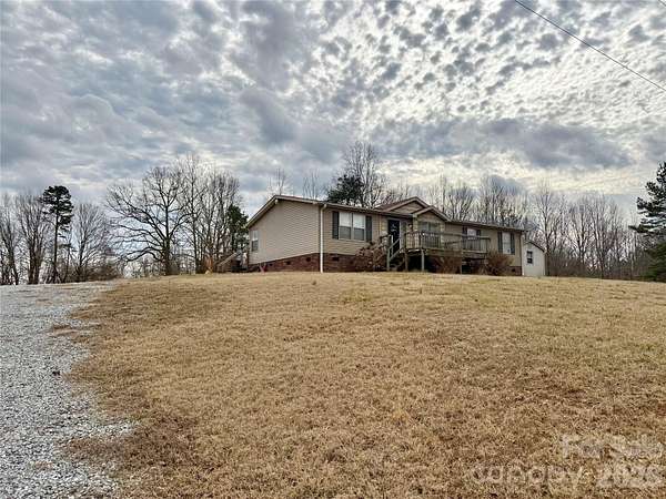 2.25 Acres of Residential Land with Home for Sale in Kings Mountain, North Carolina