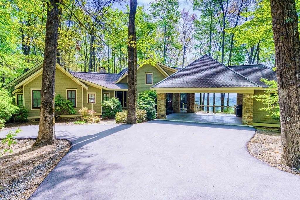 10.2 Acres of Land with Home for Sale in Murphy, North Carolina