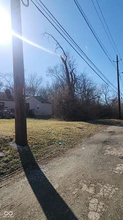 0.13 Acres of Residential Land for Sale in Indianapolis, Indiana