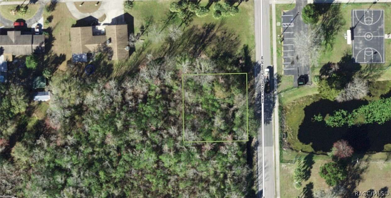 0.25 Acres of Land for Sale in Crystal River, Florida