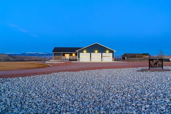 2 Acres of Residential Land with Home for Sale in Greybull, Wyoming