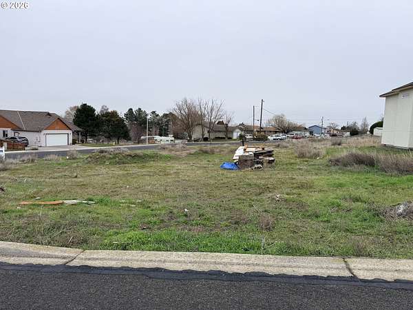 0.23 Acres of Residential Land for Sale in Umatilla, Oregon
