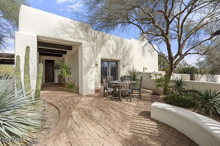 9.7 Acres of Residential Land with Home for Sale in Scottsdale, Arizona