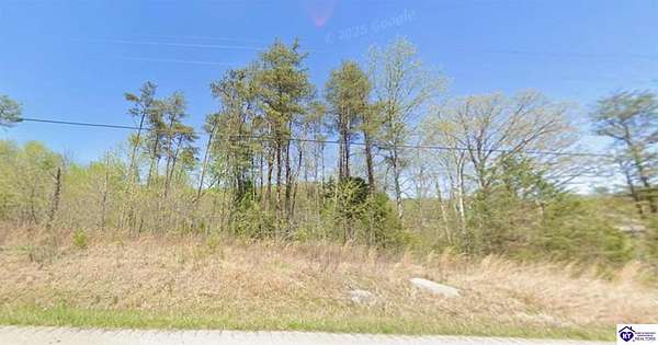 1.68 Acres of Residential Land for Sale in Mammoth Cave, Kentucky