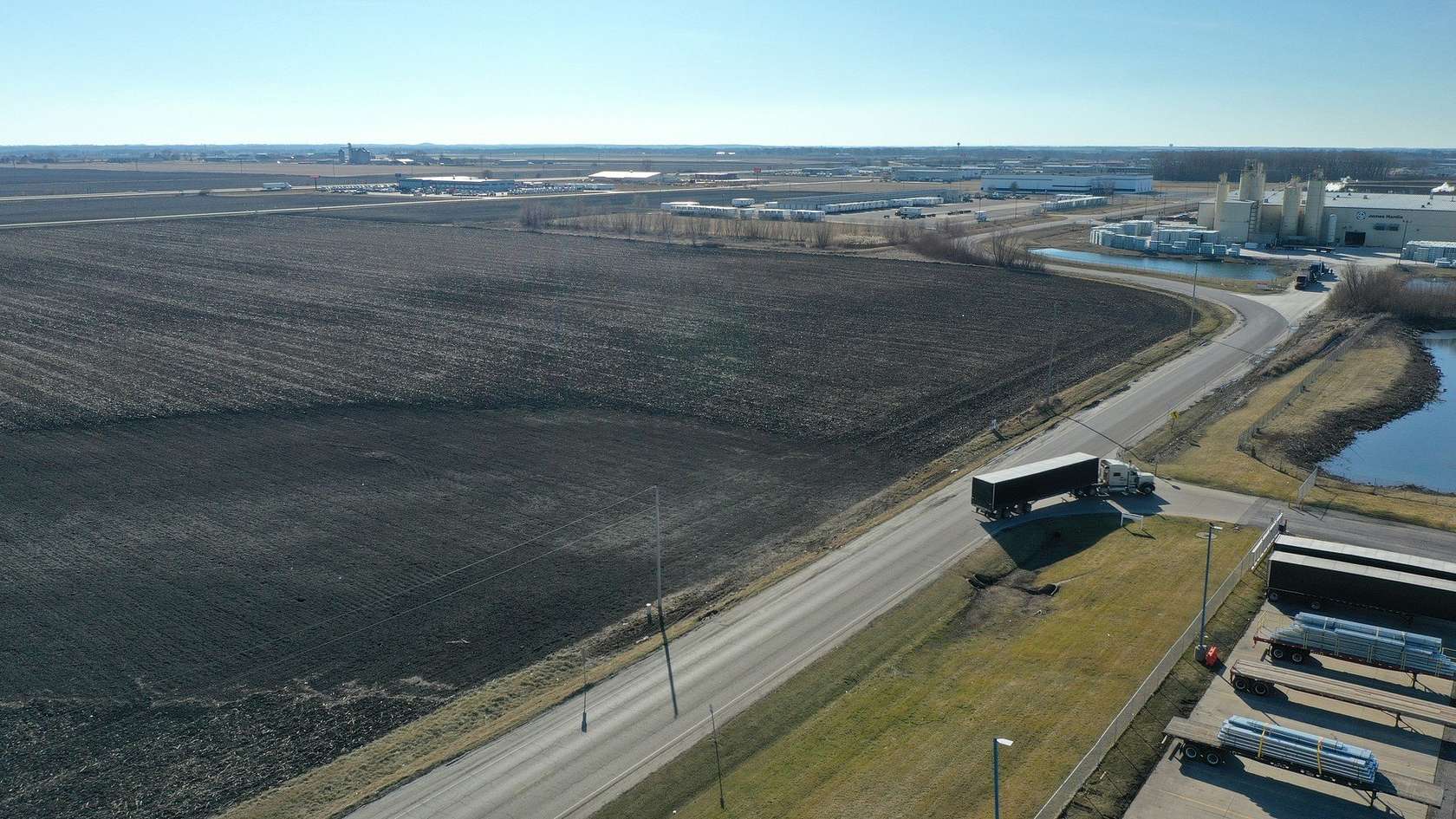 1 Acre of Commercial Land for Sale in Peru, Illinois