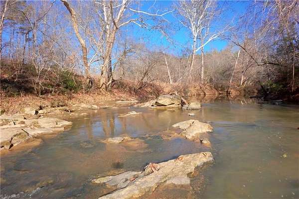 10 Acres of Land for Sale in Pinnacle, North Carolina