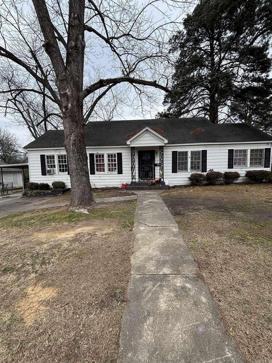 0.35 Acres of Land for Sale in Malvern, Arkansas