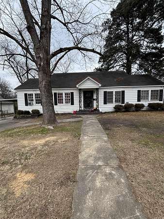 0.35 Acres of Land for Sale in Malvern, Arkansas