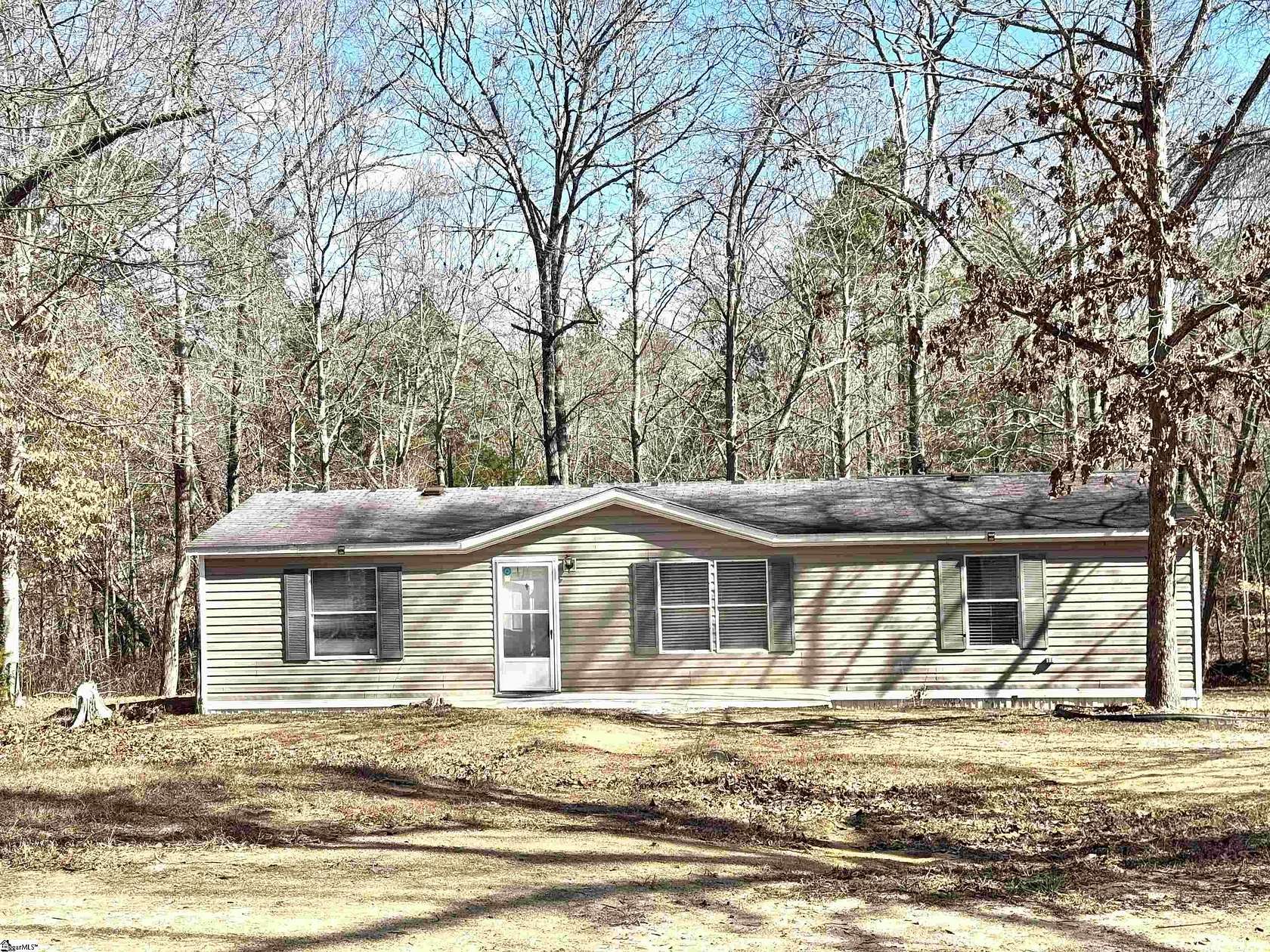 2.66 Acres of Residential Land with Home for Sale in Gray Court, South Carolina