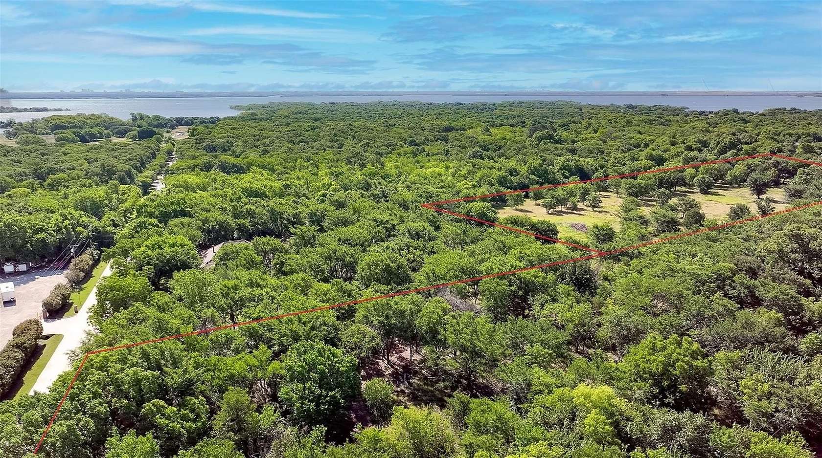 11.1 Acres of Recreational & Residential Land for Sale in Hickory Creek, Texas