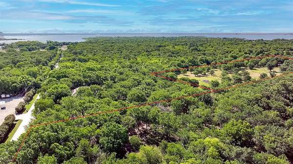 11.1 Acres of Recreational & Residential Land for Sale in Hickory Creek, Texas