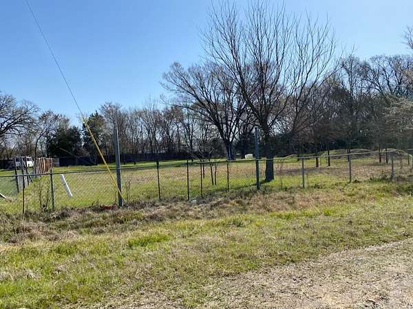 0.65 Acres of Residential Land for Sale in Dallas, Texas