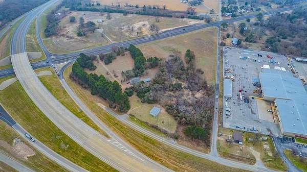 7.62 Acres of Mixed-Use Land for Sale in Athens, Texas