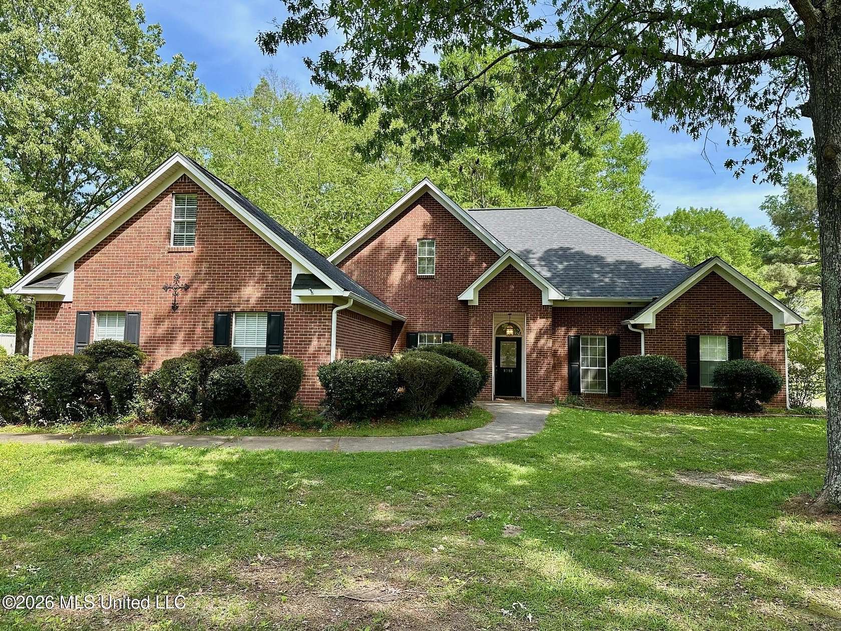 2.5 Acres of Land with Home for Sale in Richland, Mississippi