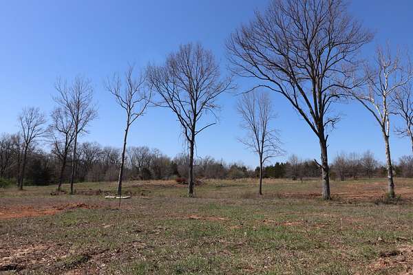 1.15 Acres of Residential Land for Sale in Fulton, Missouri