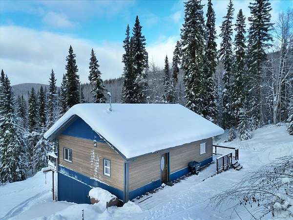 4.58 Acres of Residential Land with Home for Sale in Fairbanks, Alaska
