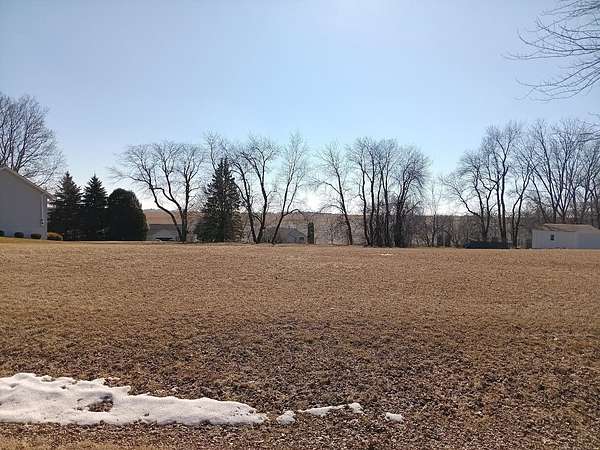 0.37 Acres of Land for Sale in Lake Summerset, Illinois
