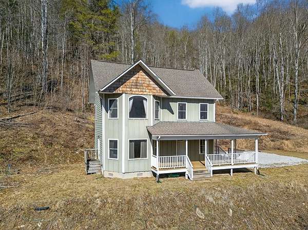 14 Acres of Land with Home for Sale in Nantahala Township, North Carolina