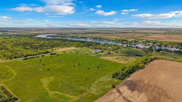 Residential Land for Sale in Aberdeen, South Dakota