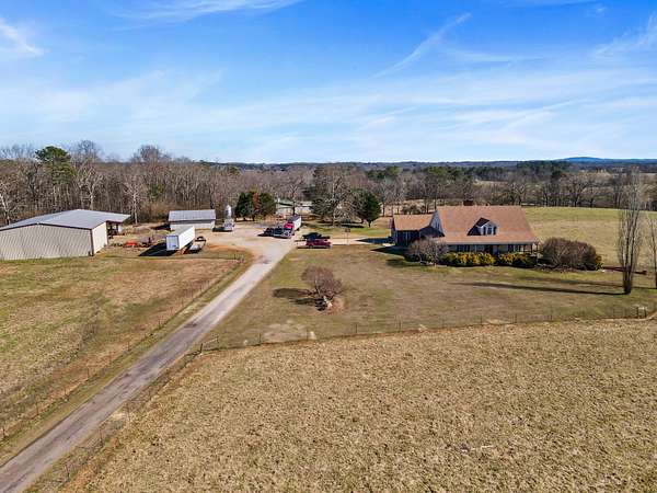 37 Acres of Land with Home for Sale in Ranburne, Alabama
