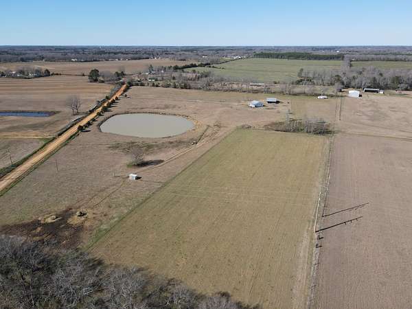 21 Acres of Agricultural Land with Home for Sale in Slocomb, Alabama