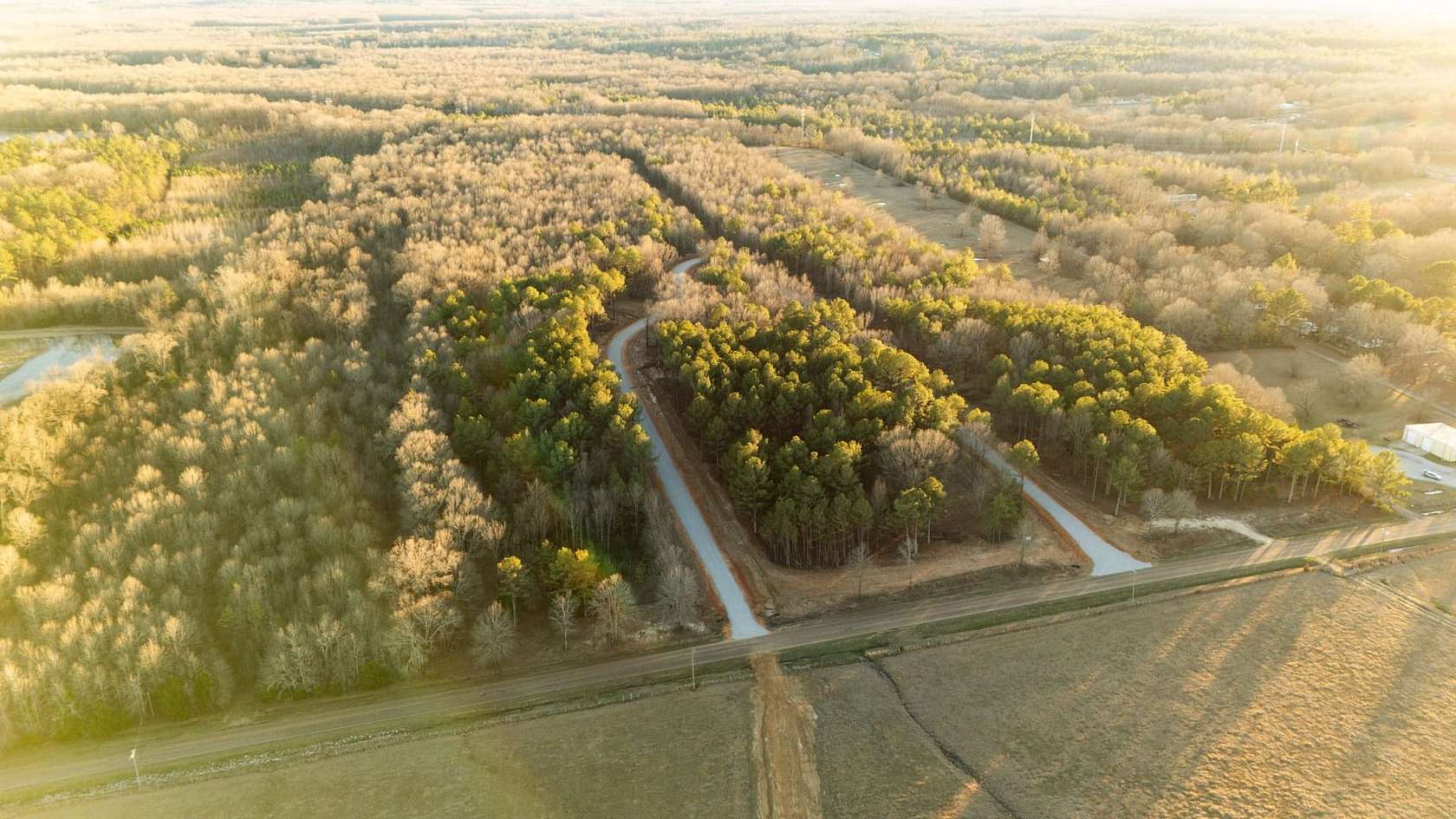 2 Acres of Residential Land for Sale in West Point, Mississippi