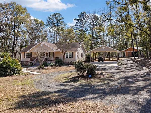 18.8 Acres of Land with Home for Sale in Madison, Florida