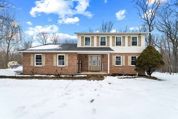 3.55 Acres of Residential Land with Home for Sale in Millers, Maryland