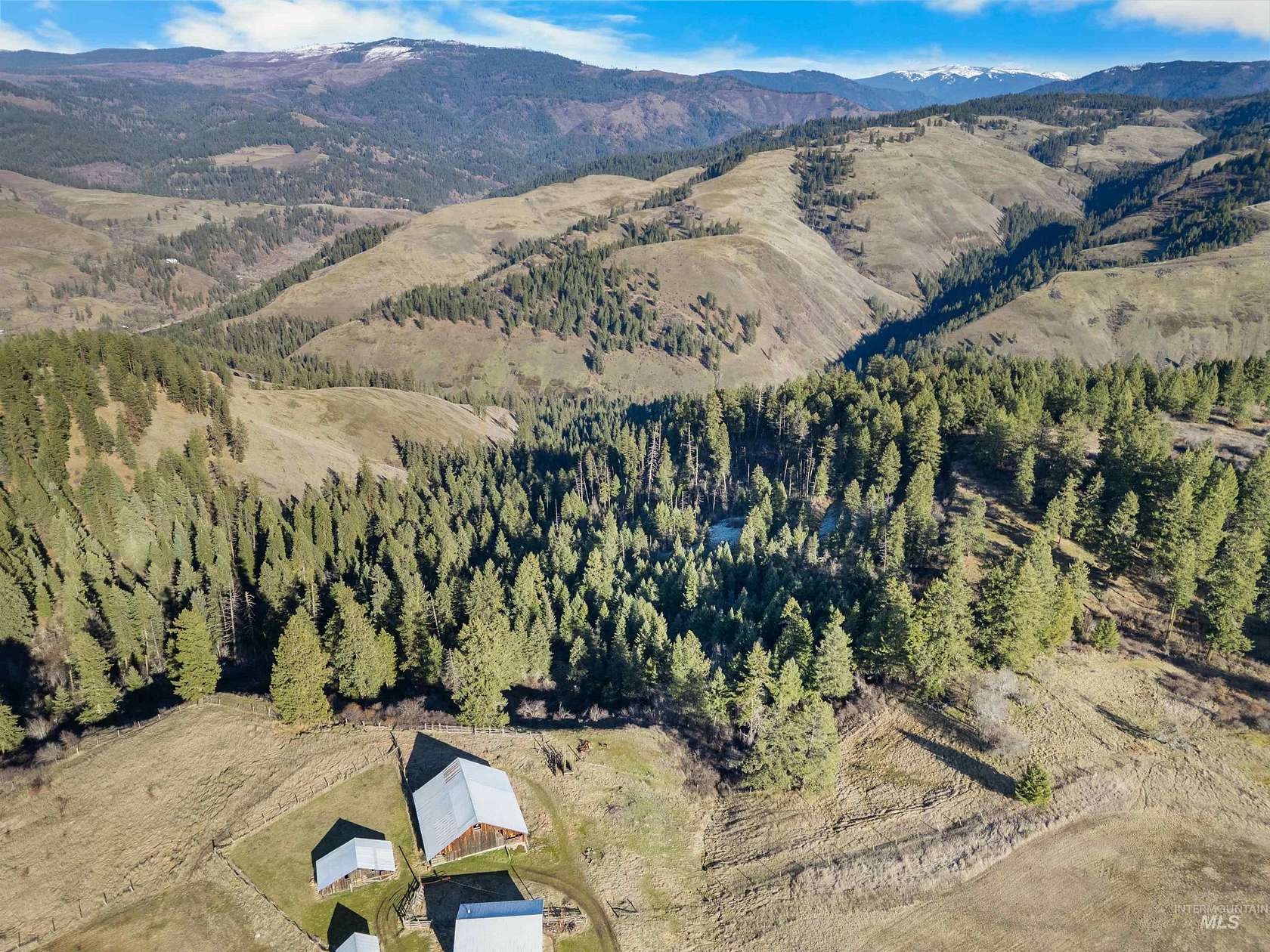 581 Acres of Land with Home for Sale in Kooskia, Idaho