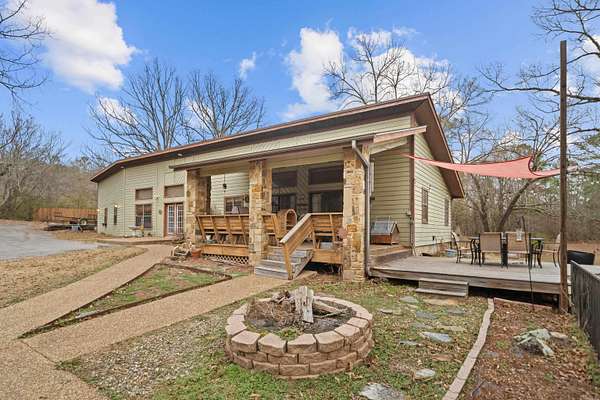 3.82 Acres of Land with Home for Sale in Hot Springs, Arkansas