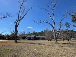 2 Acres of Residential Land with Home for Sale in Valdosta, Georgia