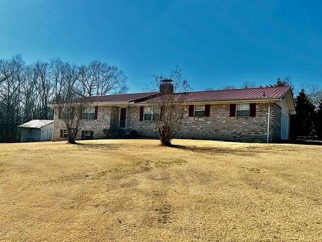 3.3 Acres of Residential Land with Home for Sale in Riceville, Tennessee