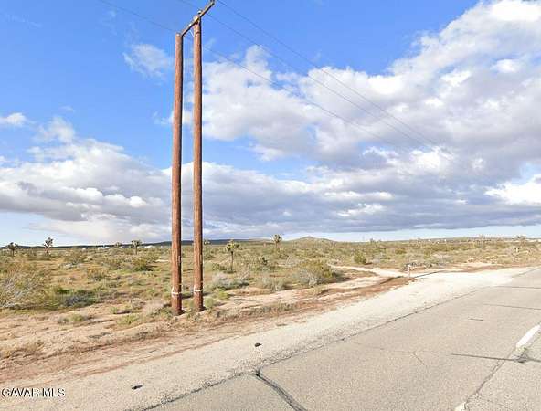 5 Acres of Residential Land for Sale in Lancaster, California