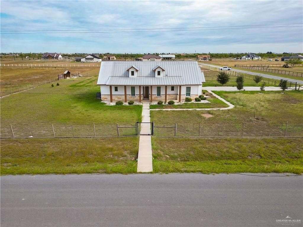 2 Acres of Residential Land with Home for Sale in Weslaco, Texas