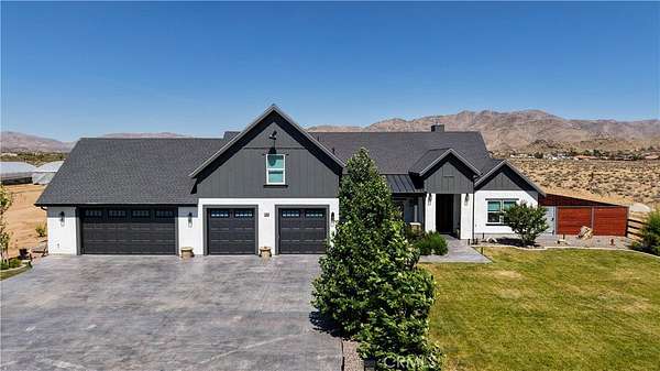 2 Acres of Residential Land with Home for Sale in Apple Valley, California