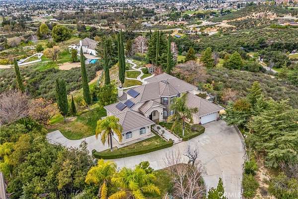 5.42 Acres of Land with Home for Sale in Calimesa, California