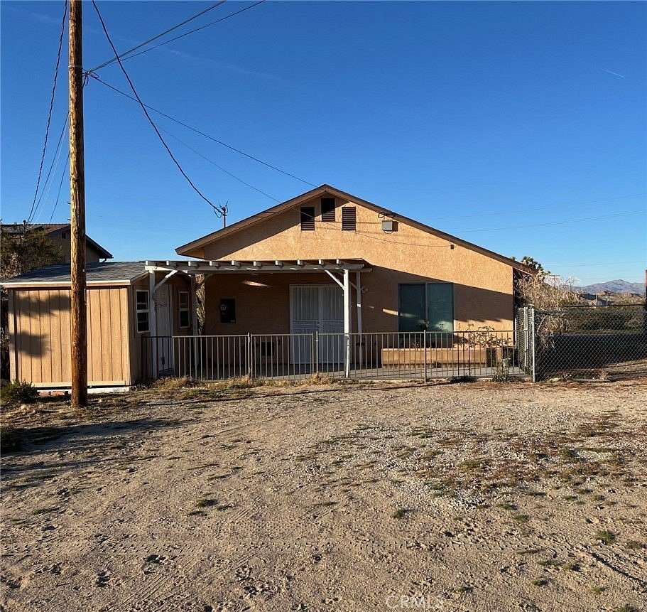18.2 Acres of Land with Home for Lease in Lucerne Valley, California