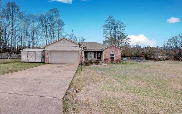2 Acres of Land with Home for Sale in Lonoke, Arkansas