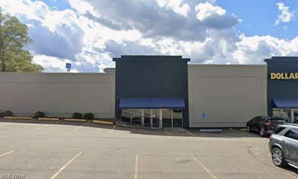 5.9 Acres of Commercial Land for Lease in St. Clairsville, Ohio